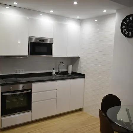 Benal Beach, Luxury Sea & Mountain View Beachside 1 Bedroom Apartment Benalmadena Exterior photo